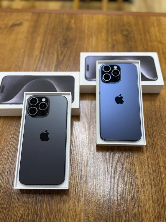 طرح ایفون 15 پرومکس